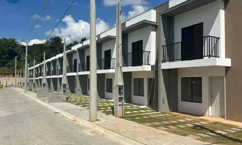 Sobrado Novo Em Cond...