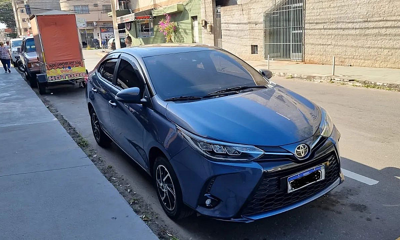 Toyota Yaris Xls Sed...