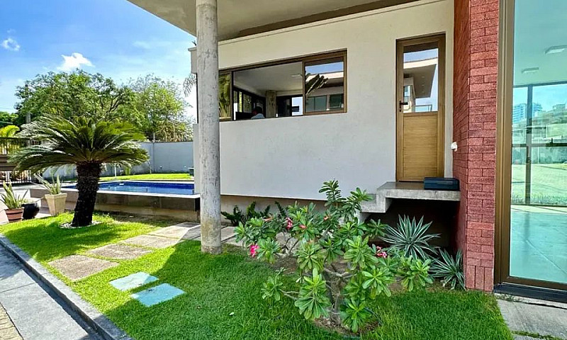 Casa Em Condomínio F...