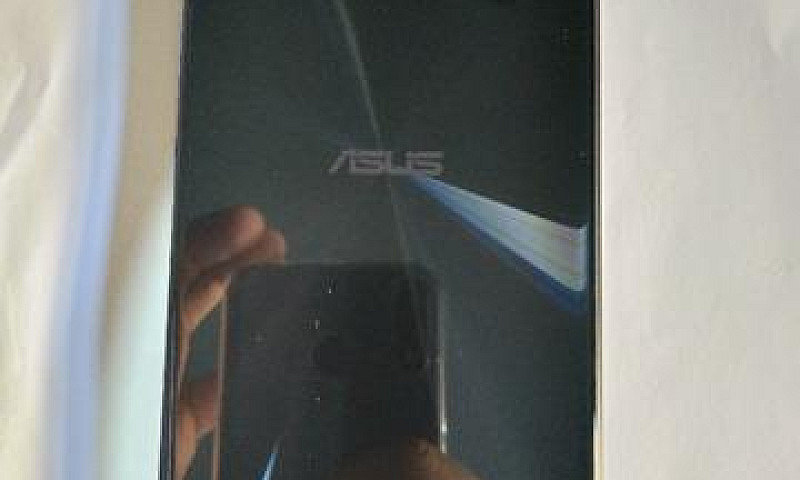 Asus Zenfone 4 (Ze55...