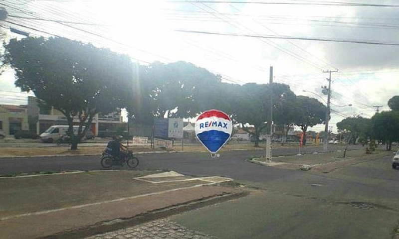 Kitnets Na Avenida I...