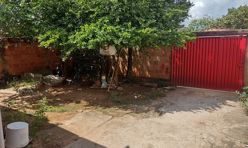 Vende-Se Casa Setor ...