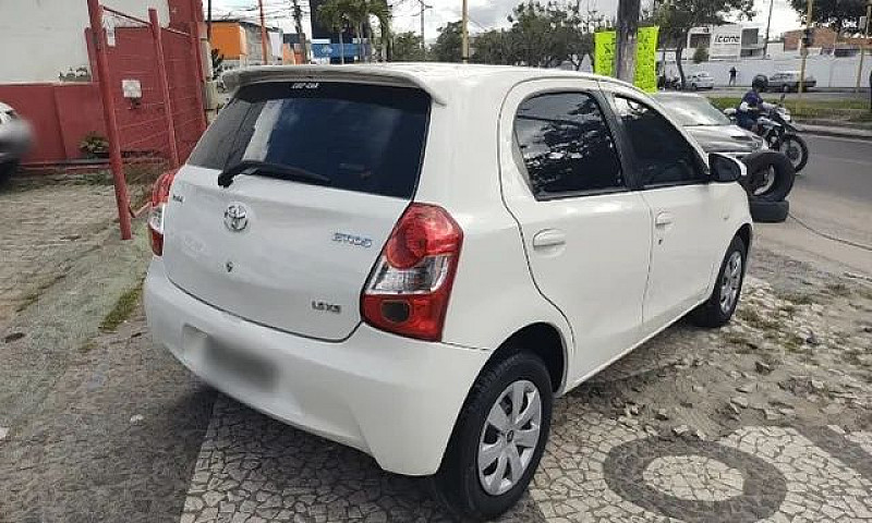 Etios 1.5 Xs Manual ...