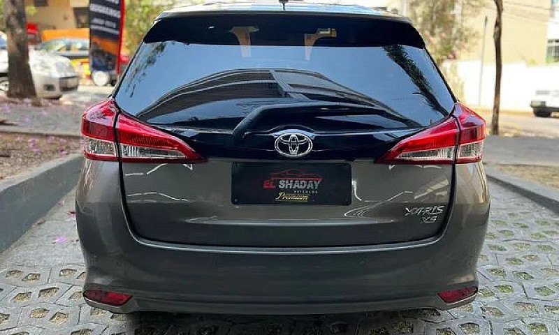 Yaris Xs Connect 1.5...