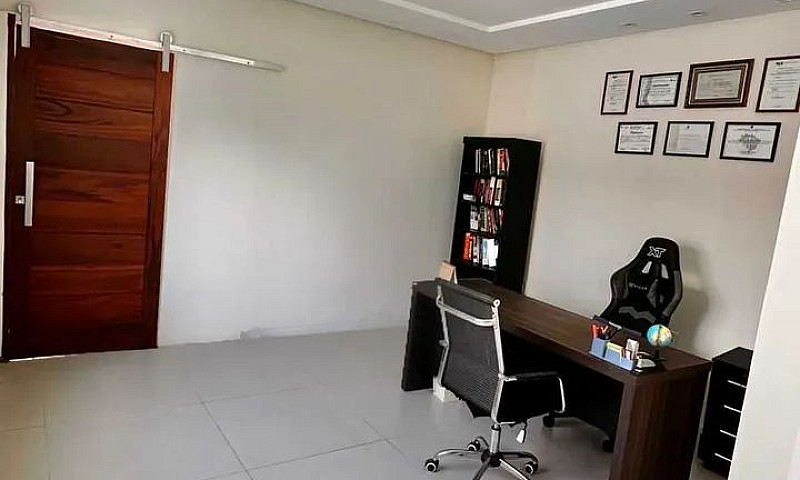 < Casa Duplex Sarney...