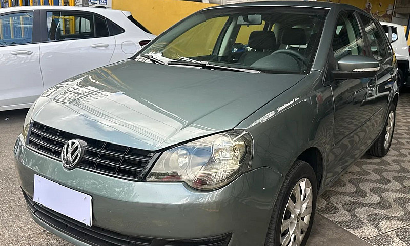 Volkswagen Polo 1.6 ...