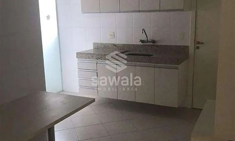 Casa À Venda Com 172...