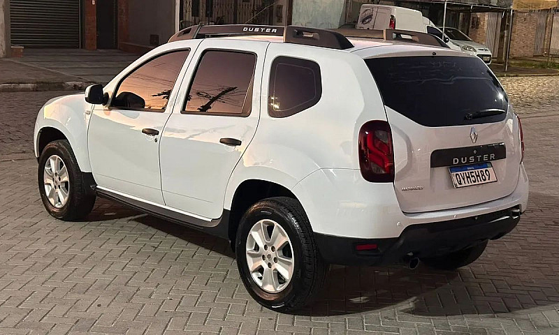 Renault Duster Expre...