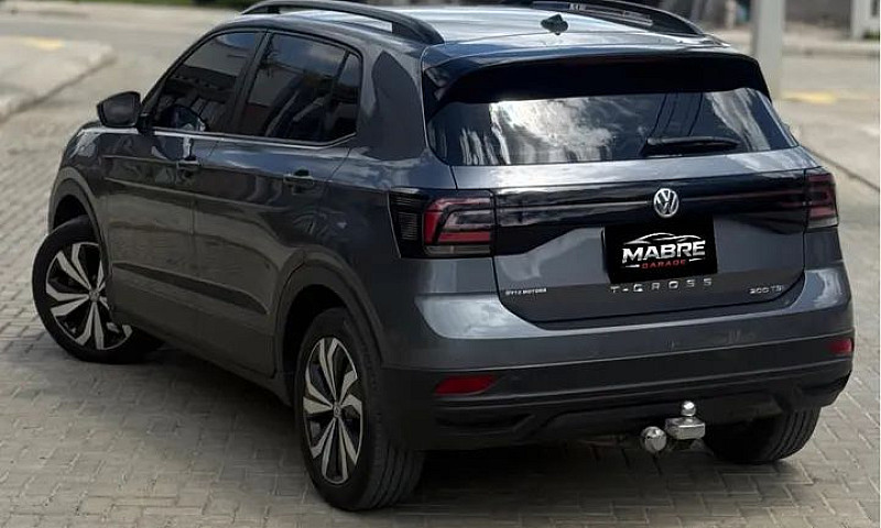 Volkswagen T-Cross 1...