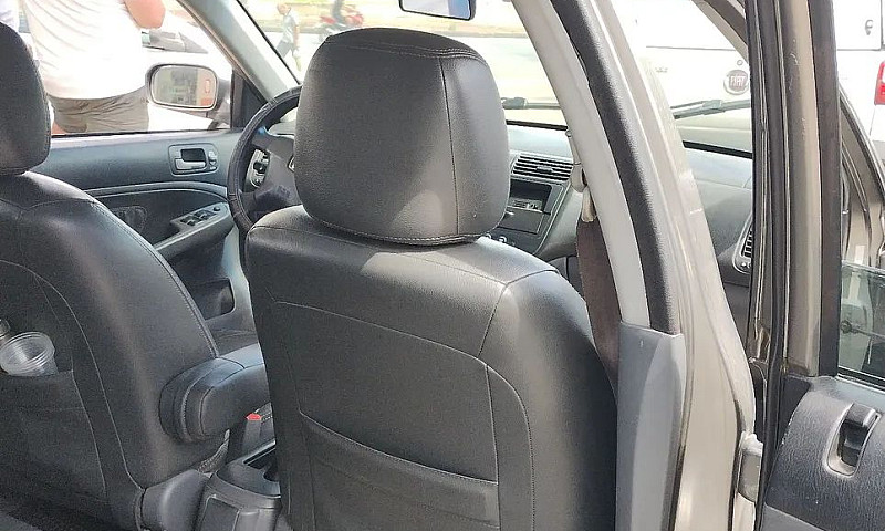 Honda Civic Sedan Ex...