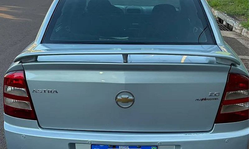 Chevrolet Astra Sed....