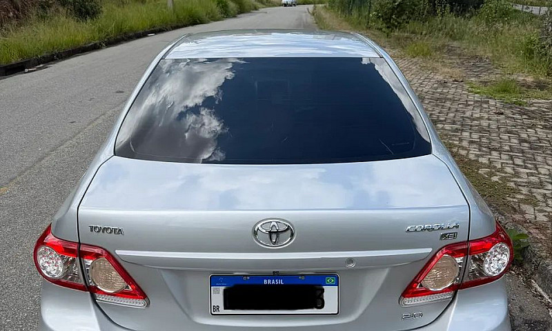 Toyota Corolla Xei 2...