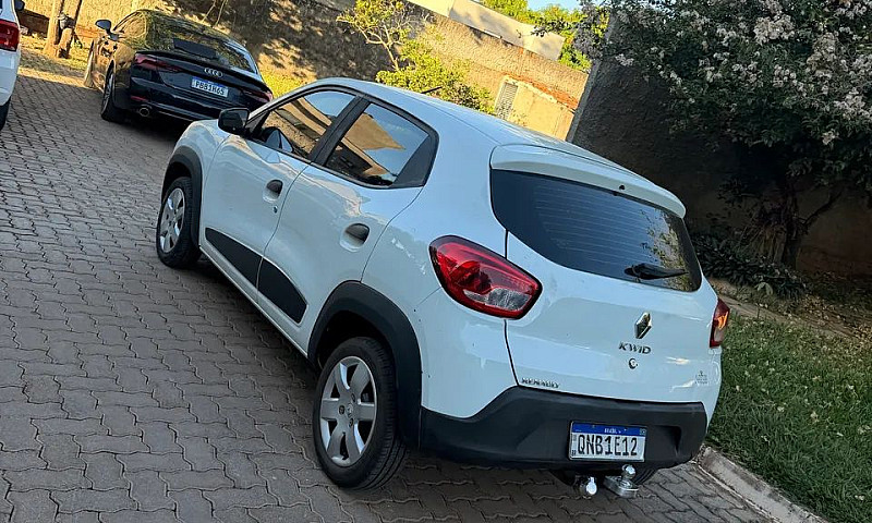 Renault Kwid Zen 1.0...