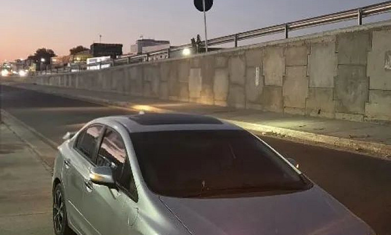 Honda Civic Sedan Ex...