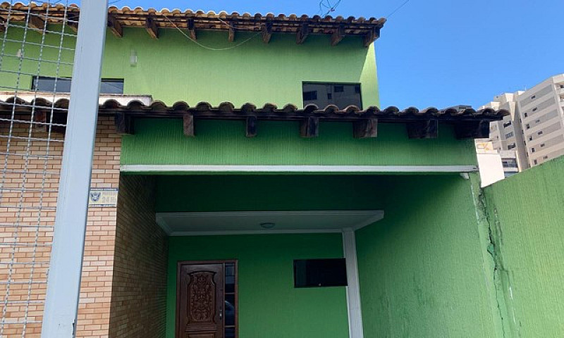 Aluga-Se Casa Sobrad...
