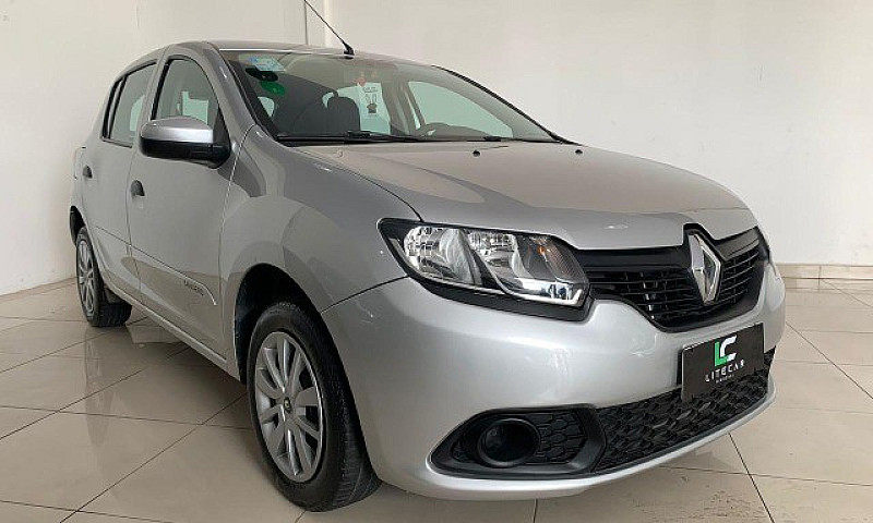 Renault Sandero Auth...