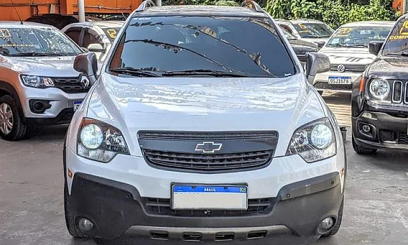 Captiva 2.4 2016 Com...