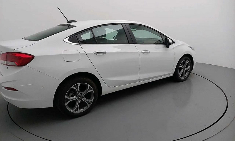 Chevrolet Cruze 2023...