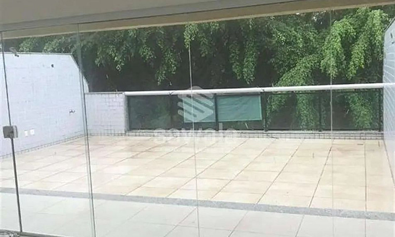 Casa À Venda Com 172...