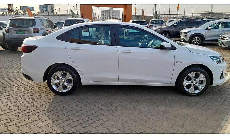 Chevrolet Onix Hatch...