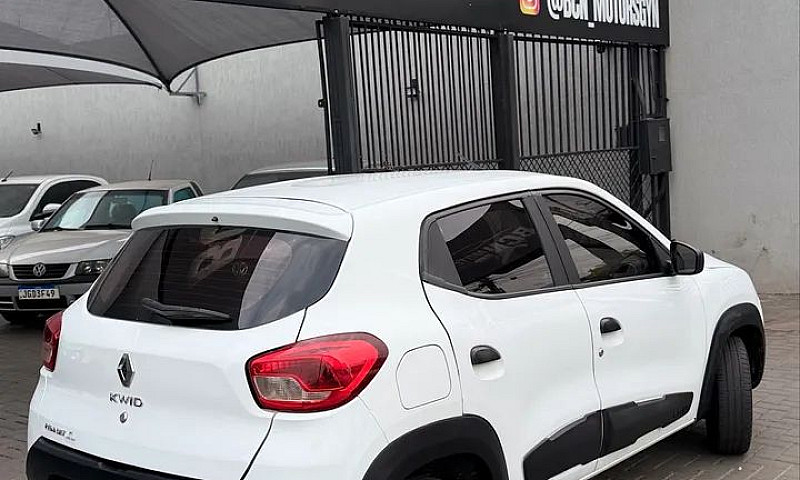 Renault Kwid Zen 1.0...