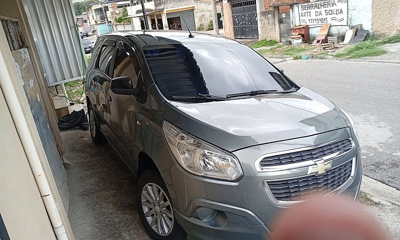 Chevrolet Spin Lt 1....
