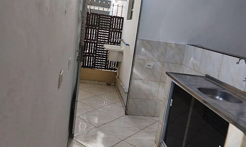 Casa Ampla Ventilada...