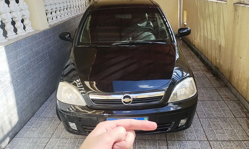 Chevrolet Corsa Seda...