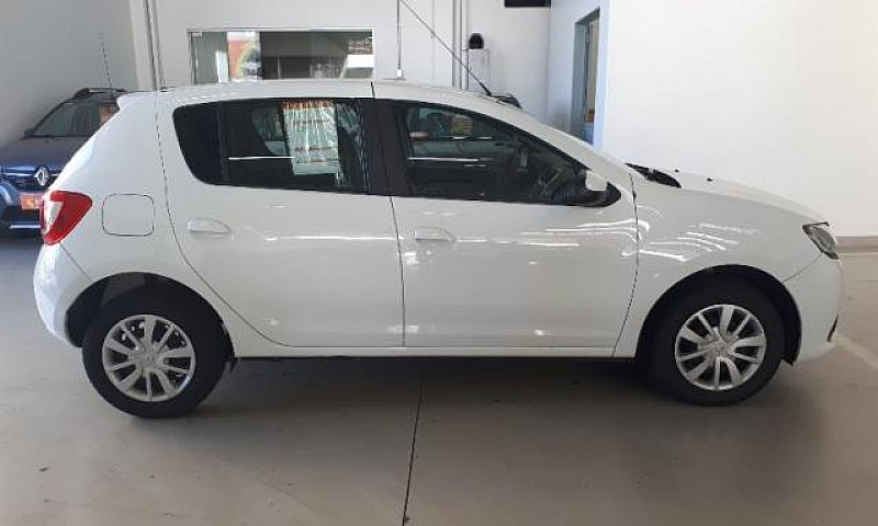 Renault Sandero 2018...