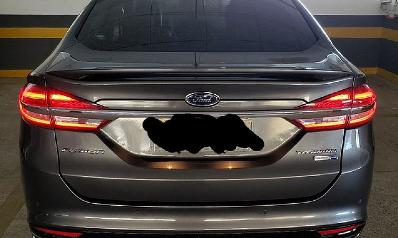 Fusion Titanium Awd ...