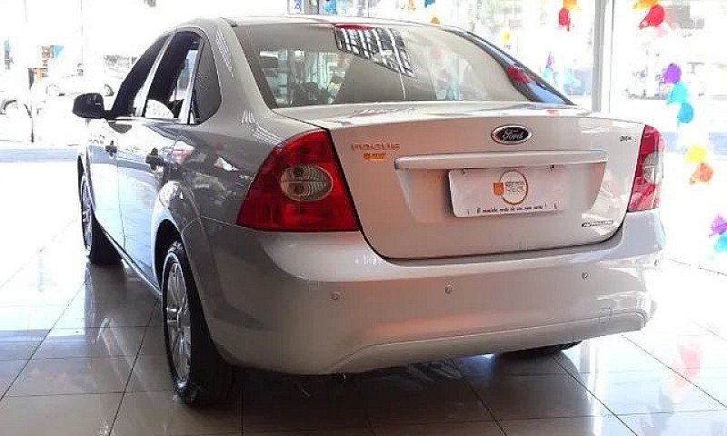 Focus Glx - 2013 Com...