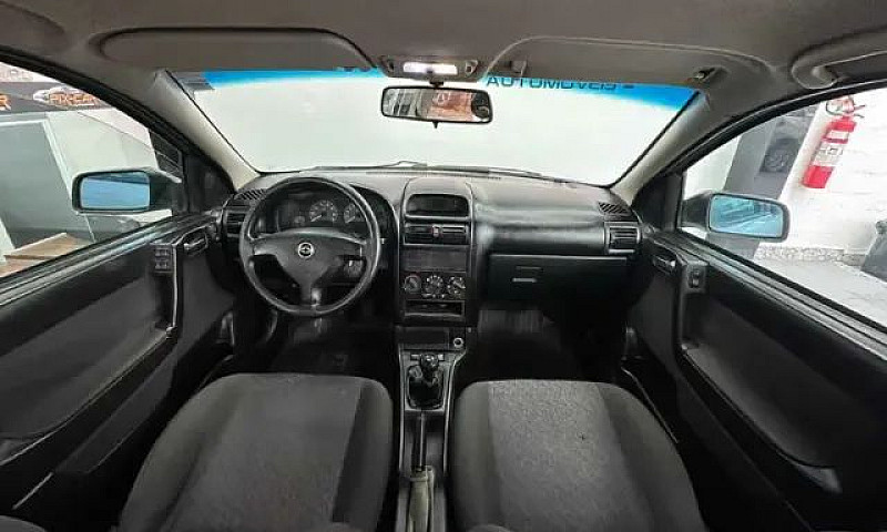 Astra 1.8 2005 Confo...