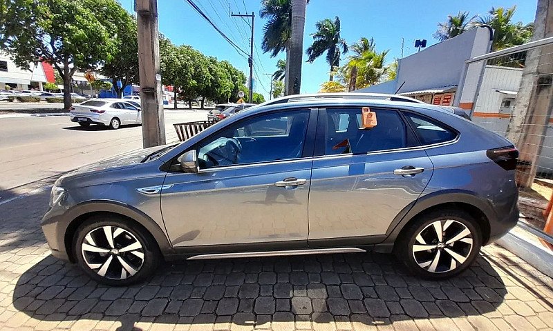 Volkswagen Nivus Hig...