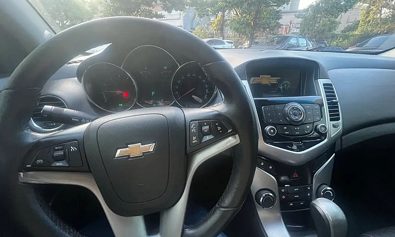 Chevrolet Cruze Hb S...