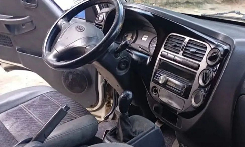 Kia Motors Bongo K-2...
