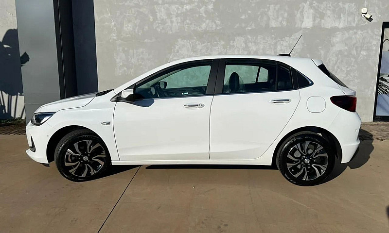 Chevrolet Onix Hatch...