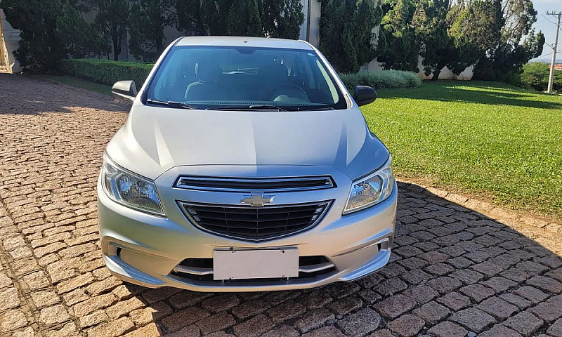 Chevrolet Onix Hatch...