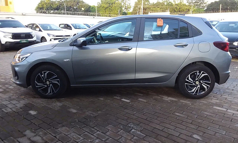 Chevrolet Onix Hatch...