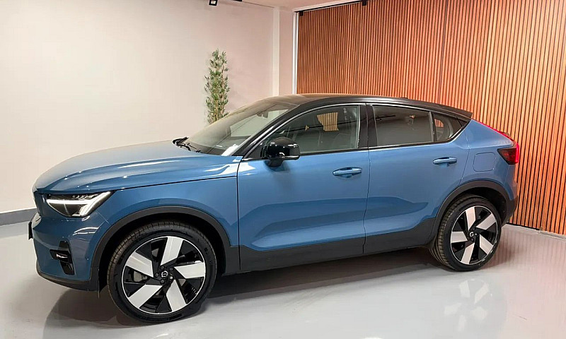 Volvo C40 Twin Ultim...