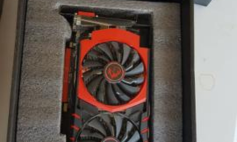 Placa De Vídeo Msi R...