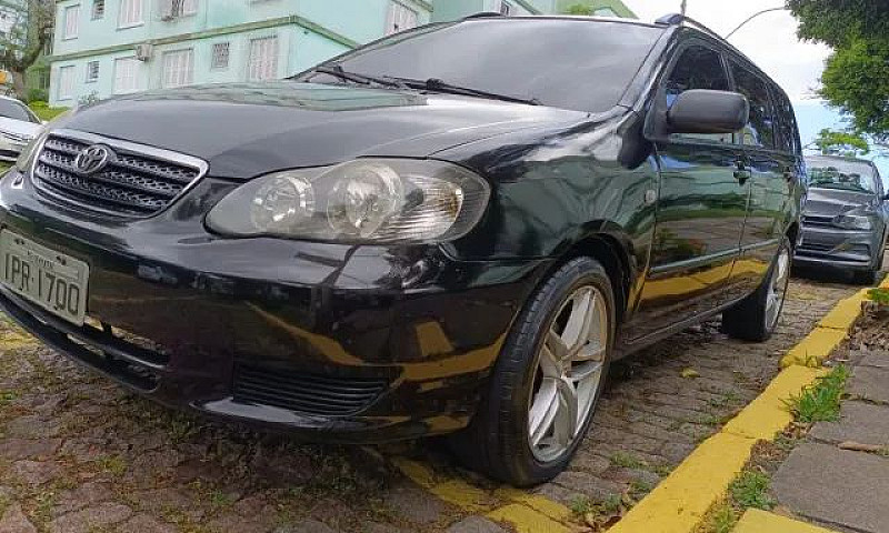 Toyota Corolla Field...