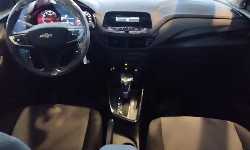Chevrolet Onix Plus ...