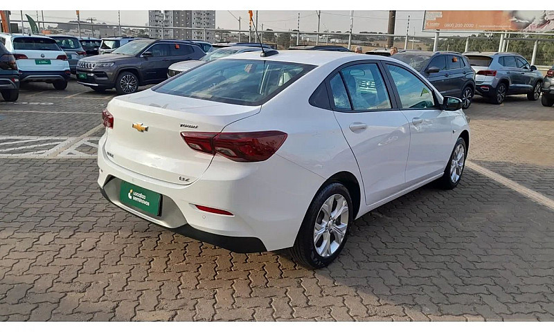 Chevrolet Onix Hatch...