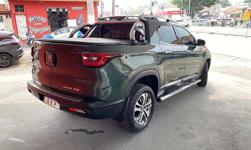 Fiat Toro Volcano 2....