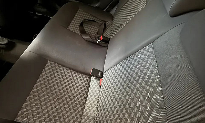 Volkswagen Gol Geraç...