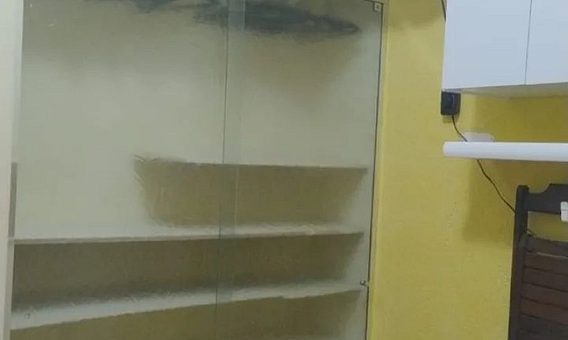 Quarto Moça Barra Fu...