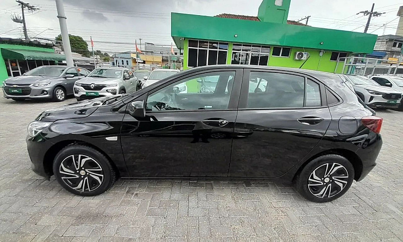 Chevrolet Onix Hatch...