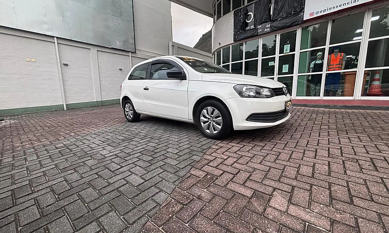 Volkswagen Gol 1.0 8...