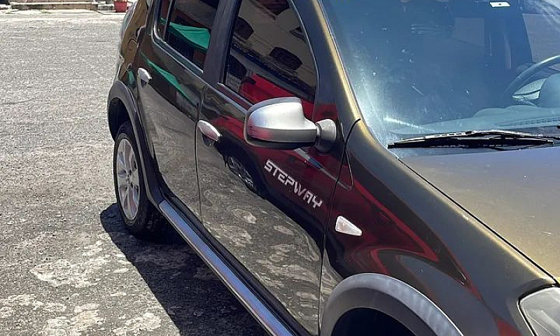 Renault Sandero Step...