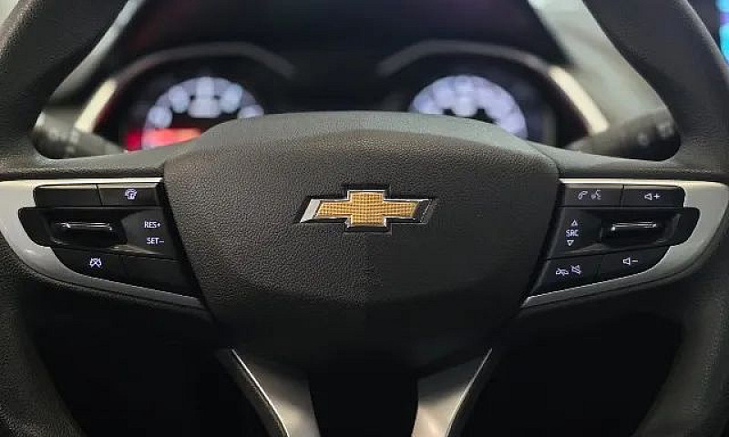 Chevrolet Onix Plus ...